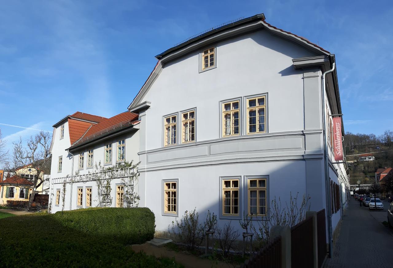 Hotel Thueringer Hof Рудольштадт Экстерьер фото